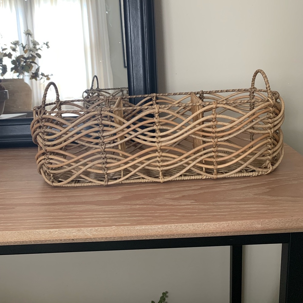 Woven Utensil Caddy